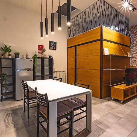 Апартаменти Loft Ponte Rosso Трієст Екстер'єр фото