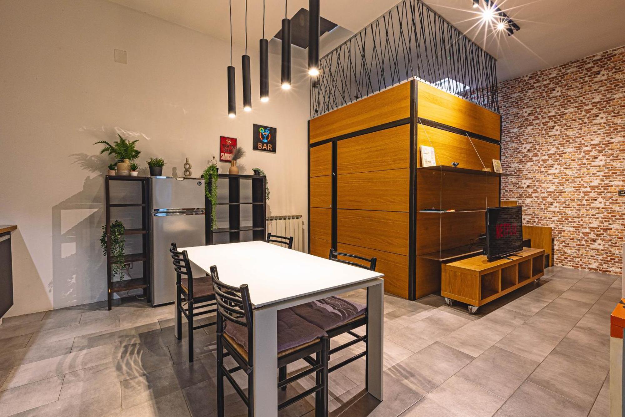 Апартаменти Loft Ponte Rosso Трієст Екстер'єр фото
